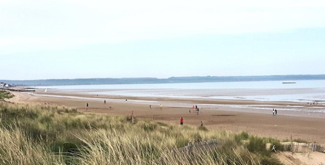 Beautiful Spacious Holiday Home - Romney Sands New Romney Eksteriør bilde